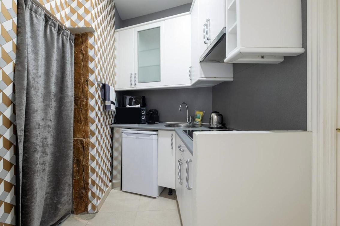 Apartamento 1 Bedroom 1 Bathroom Furnished - Sol - Bright Refurbished - Mintystay