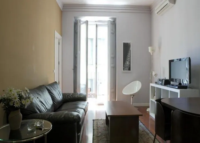 Stylish Apartments In Chueca By Allo Housing