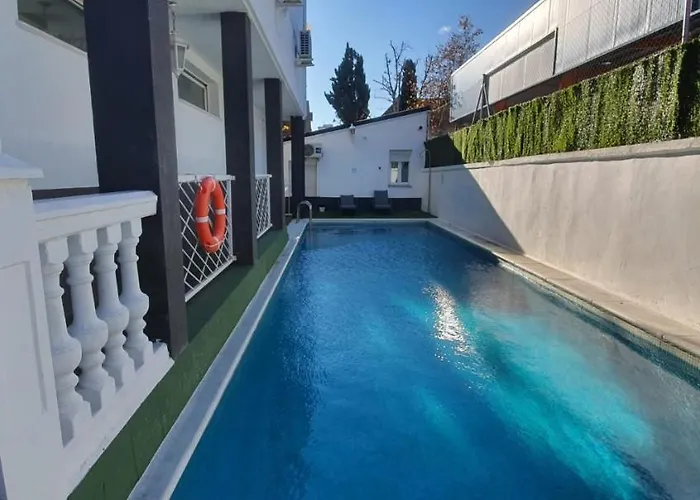 Escala Suites