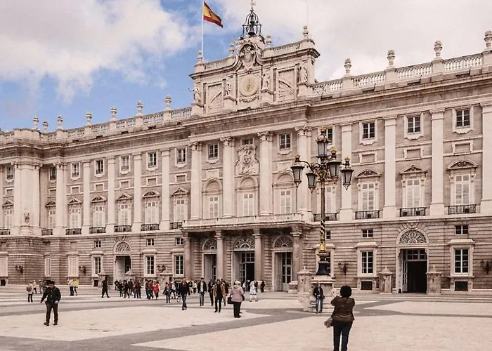 Encantador Apartamento En La Latina