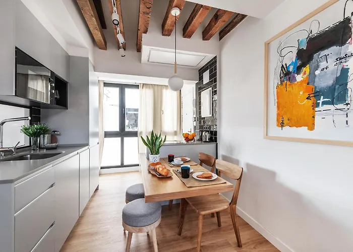 Bright & Cozy -2Beds 1Bath-Tirso De Molina
