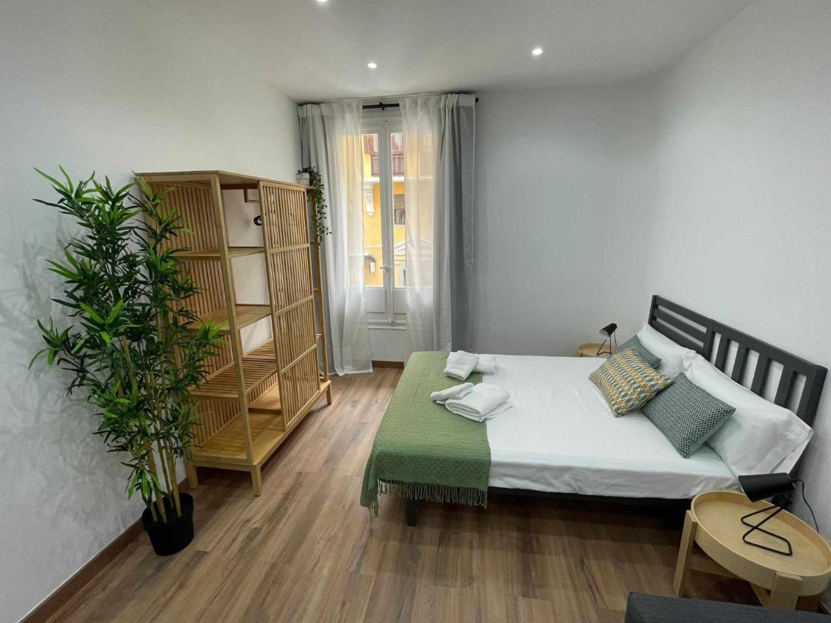 Estudio Retiroibiza I * Madrid