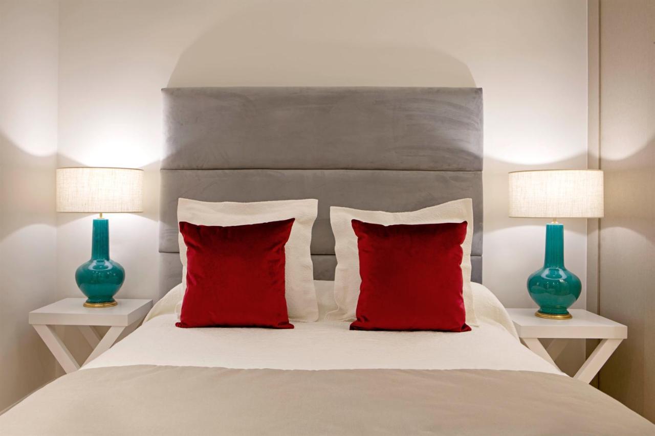 Apartment Jacinto Benavente-chromotheraphy Experience