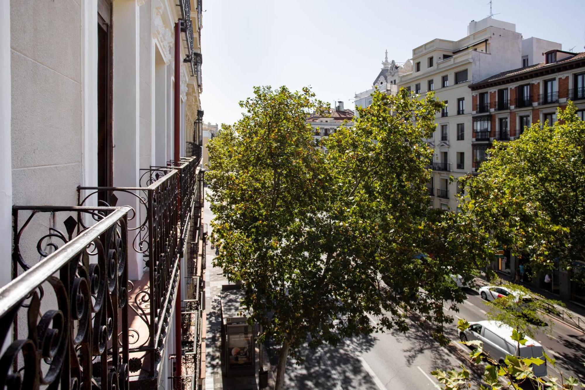 Charming Two-bedroom Apartment