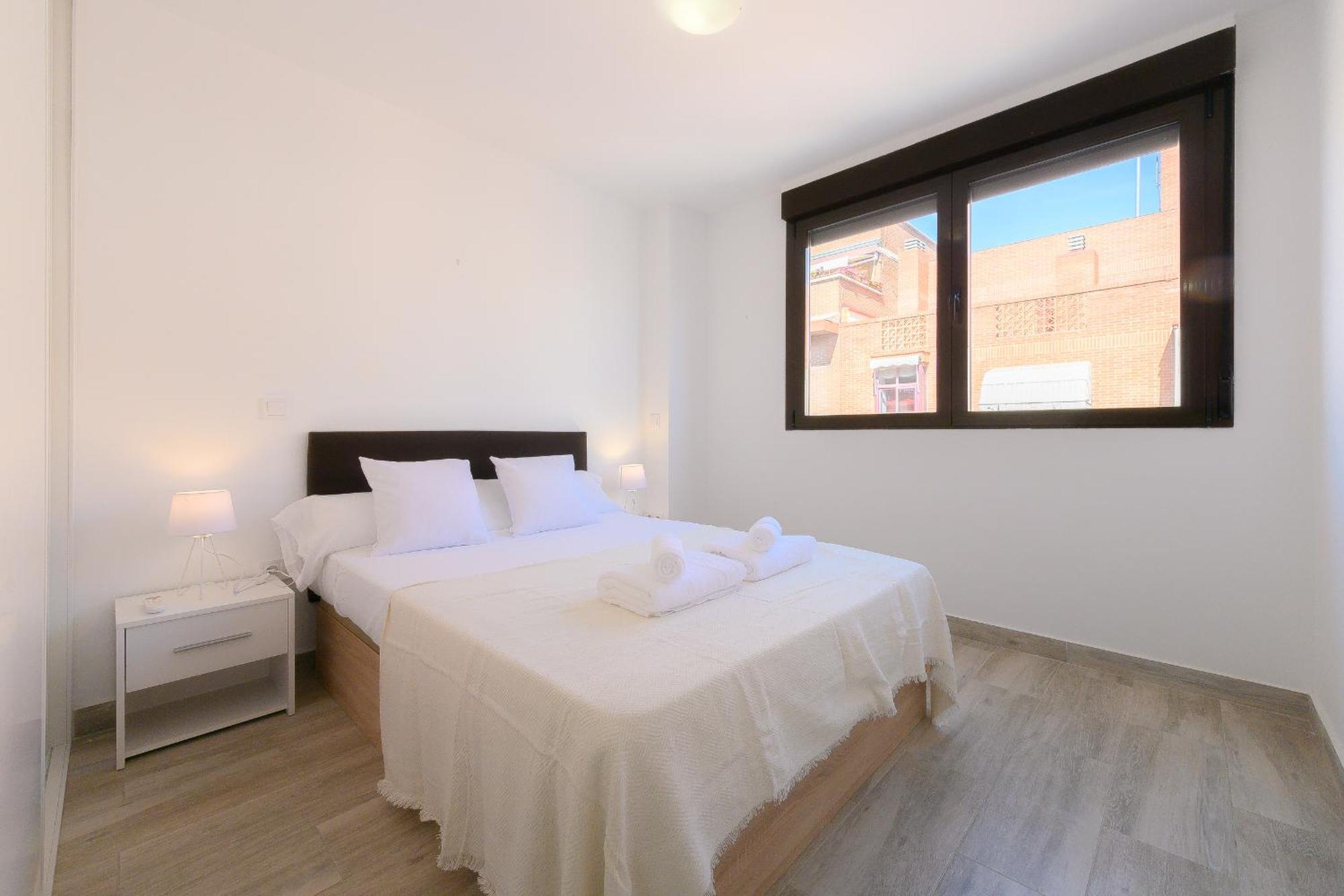 For Acogedor Temporal De Un En Chamartin Mma323a Apartamento *