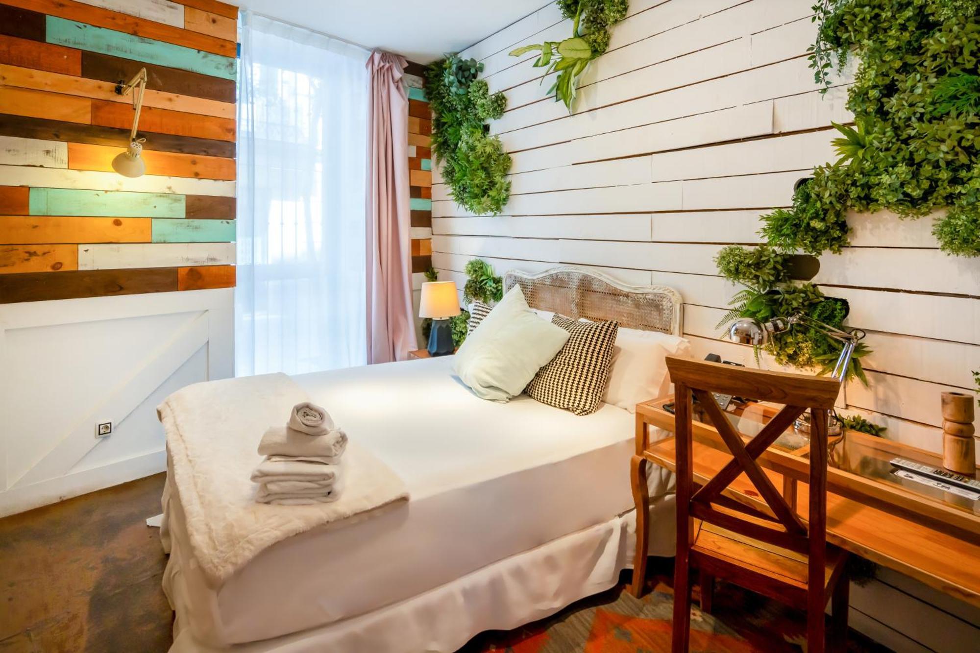 Life Gran Via - Tropical Garden Hotel 3*
