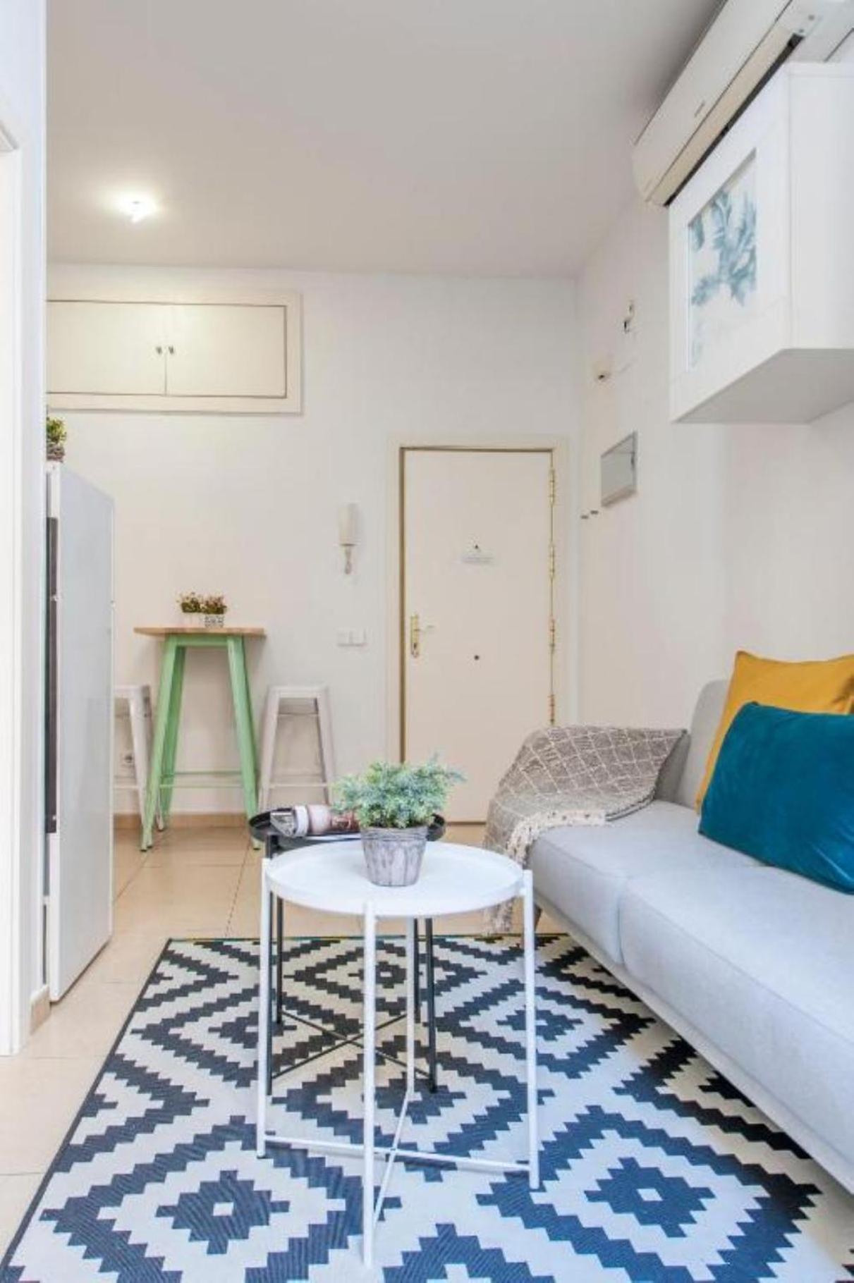 Apartamento Ah - De Austrias - Confort Moderno Y Ambiente Calido Madrid