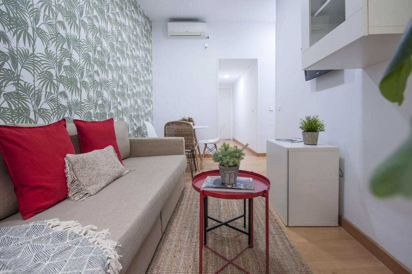 Ah- Acogedor Y Moderno En El Corazon Del Madrid De Los Austrias * Madrid