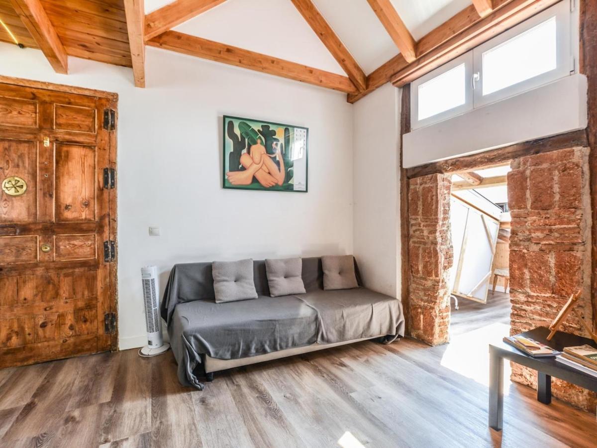 Apartamento 7 Personas En El Centro De Malasana Act Alquiler Temporal Madrid