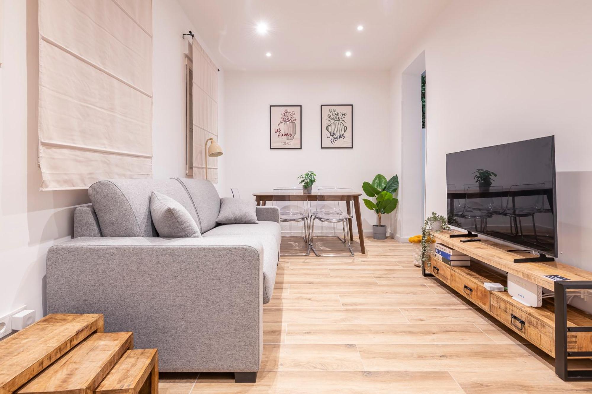 Apartamento Exclusivo En El Retiro By Bebalmy Madrid