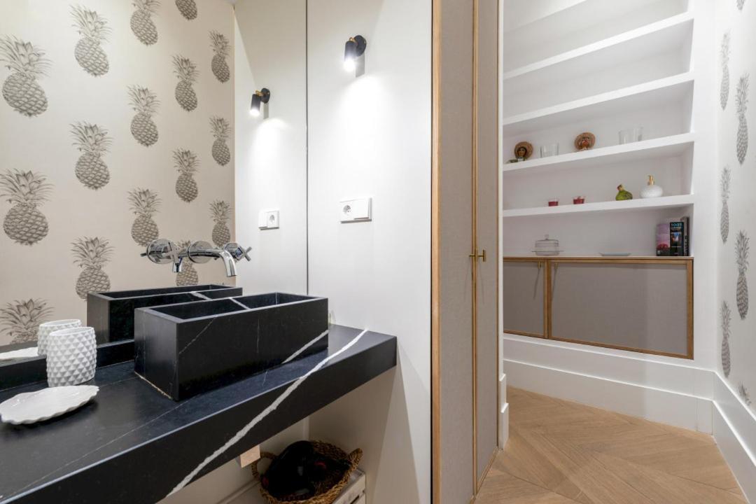 Stylish & Centric- 2bd 2bth Magdalena Apartment Madrid
