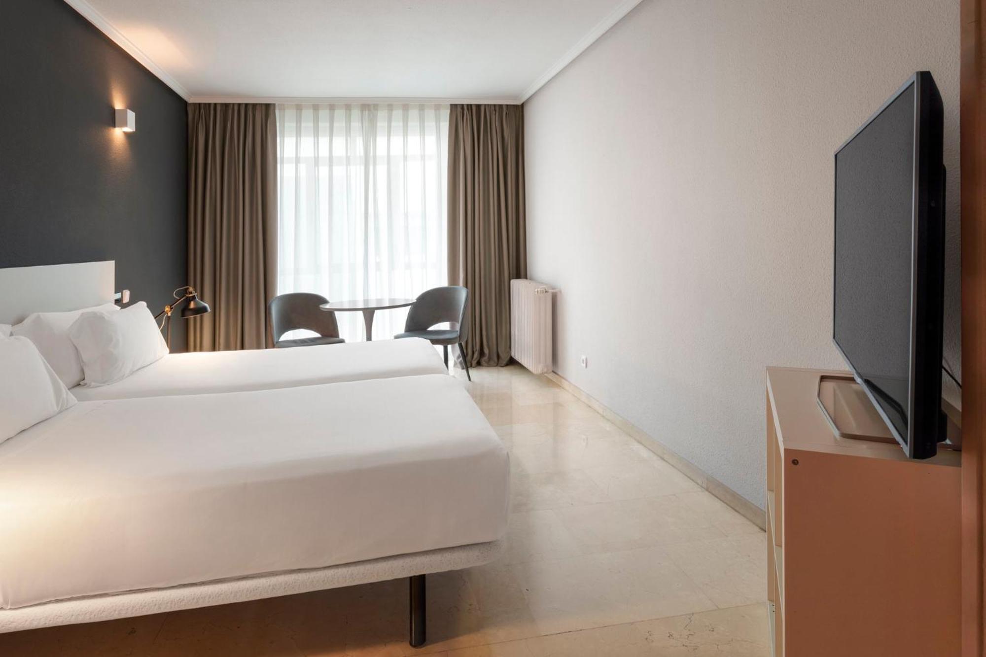Sercotel Togumar Apartahotel