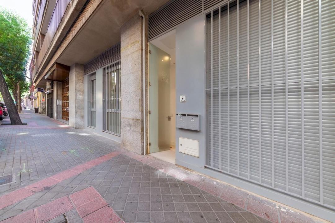 Apartamento 2 Bedrooms 2 Bathrooms Furnished - Delicias - Modern- Mintystay Madrid