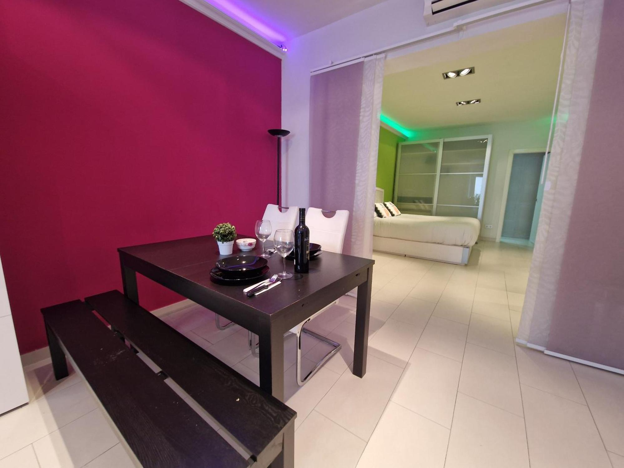 Apartamento Estupendo En Malasana *