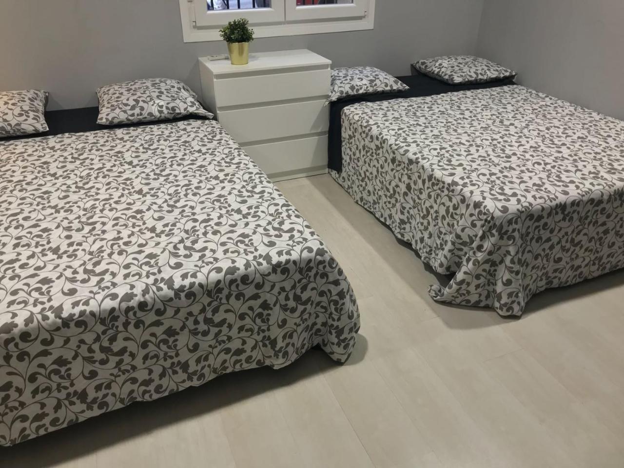 Apartment Estudios General Ricardos Madrid- Estudio 1 Madrid