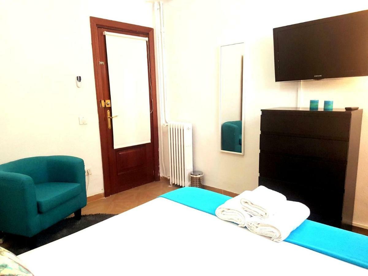 Guest house Alojamiento Plaza Espana Madrid