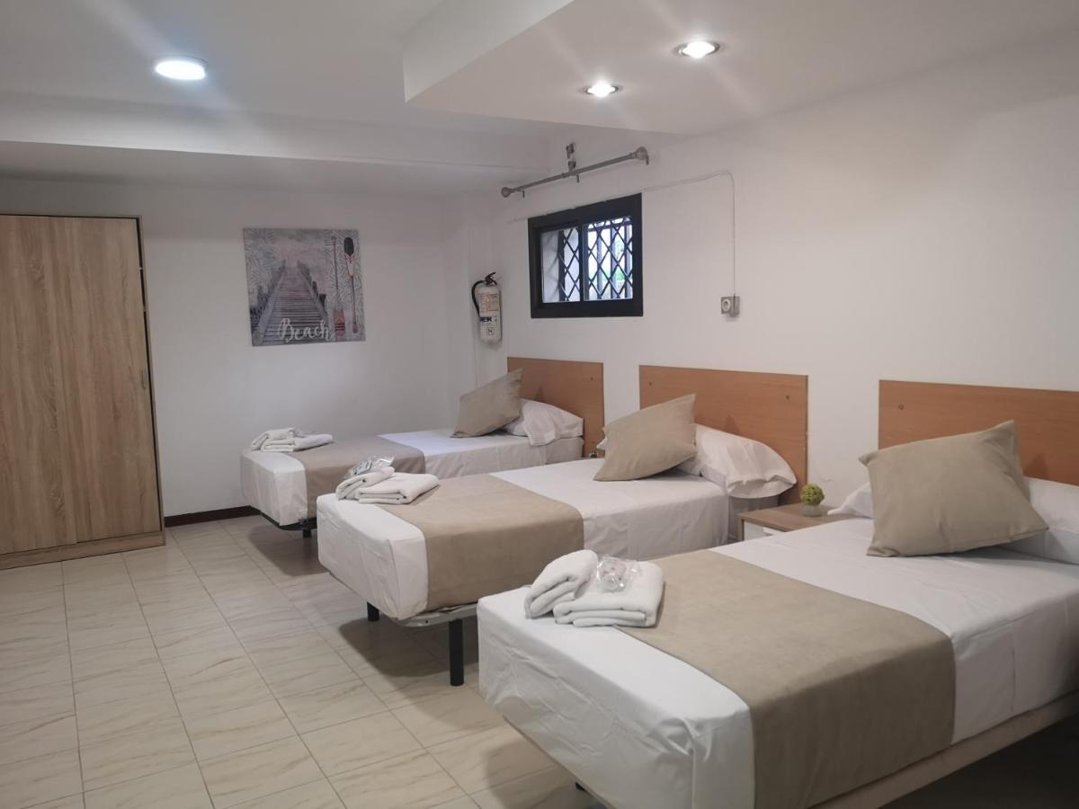Village Arturo Soria (Adults Only) Habitación en casa particular Madrid